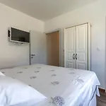 Azuro *